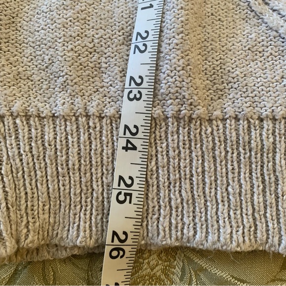 LANE BRYANT. Oat Cable Knit Sweater. Silver Studs. Size 18/20. Round nec… - Picture 12 of 12